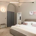 Q71 Timeless 4* Torino