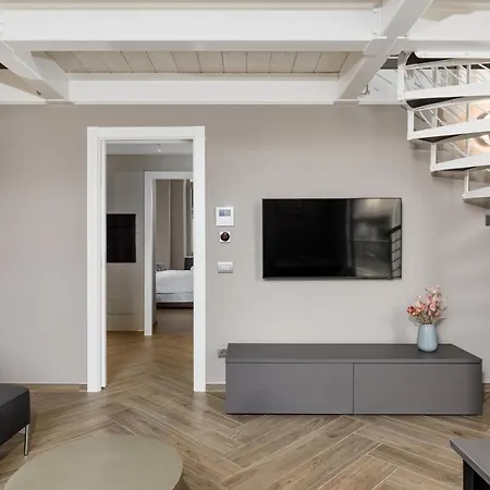 Q71 Timeless Aparthotel