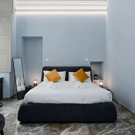 Q71 Timeless Aparthotel 4*