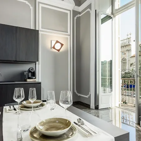 Q71 Timeless Aparthotel 4*