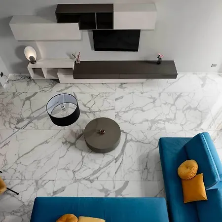 Q71 Timeless Aparthotel 4*