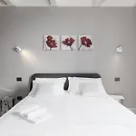 Q71 Timeless Apart Otel