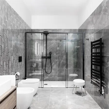 Q71 Timeless 4* Турин