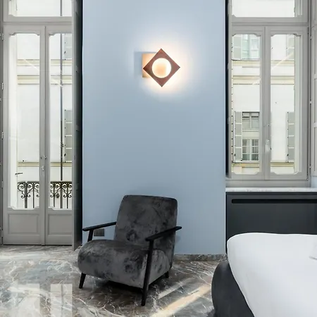 Апарт-отель Q71 Timeless